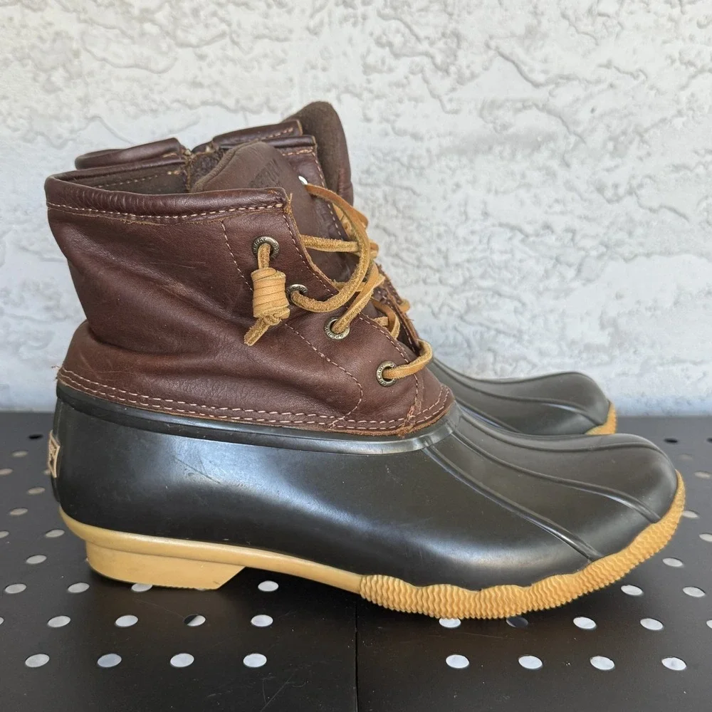 Sperry‎ Top-Sider Saltwater Duck Boot Womens 7 Brown/Navy STS91176 Classic